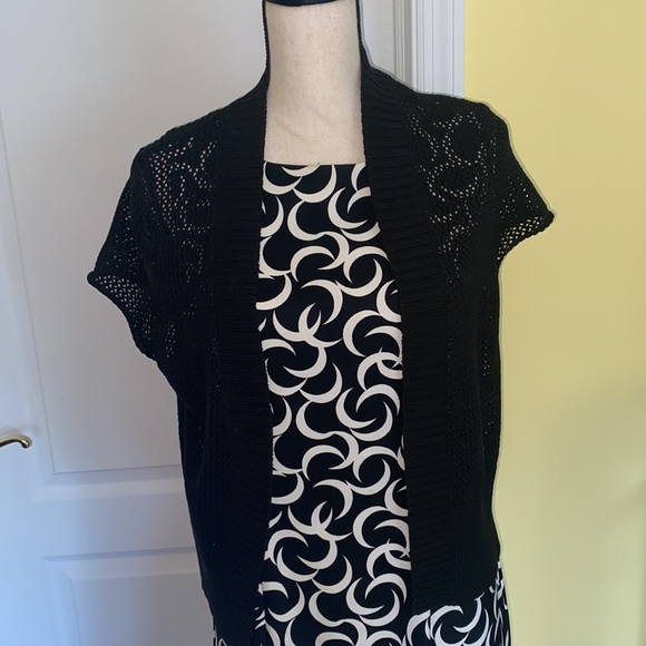 Sleeveless black and white dress Size 12 *NEW CONDITION - Picture 6 of 13